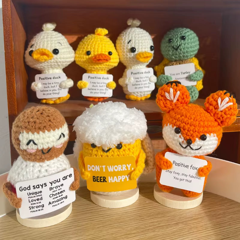 Hand-Woven Crocheted Ornaments Funny Positive Energy Vegetable Animal Doll with Hugging Card Creative Festivals Gifts Handcrafts